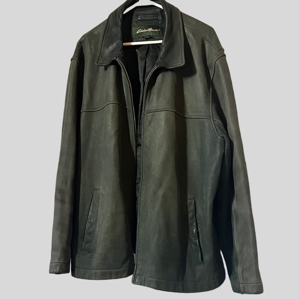 Eddie Bauer men’s leather jacket